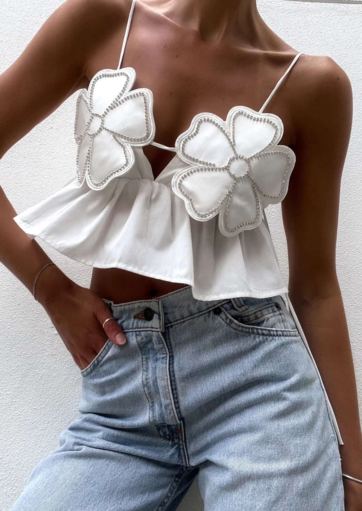 Crop Top mit Strasssteinen