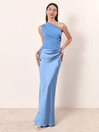 Maxi Chleid mit One-Shoulder Satin